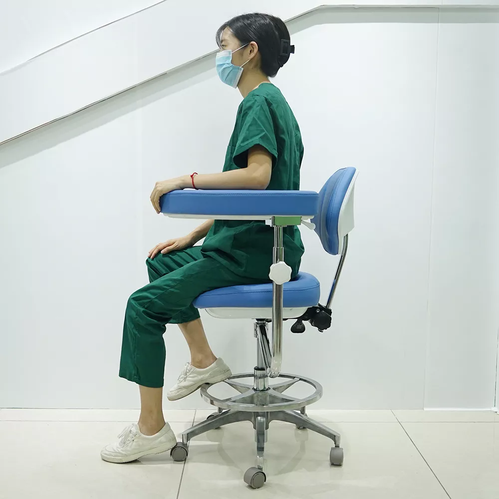 Fully Adjustable Dentist Chair with Height-Adjustable Swinging Armrests and 360° Rotation