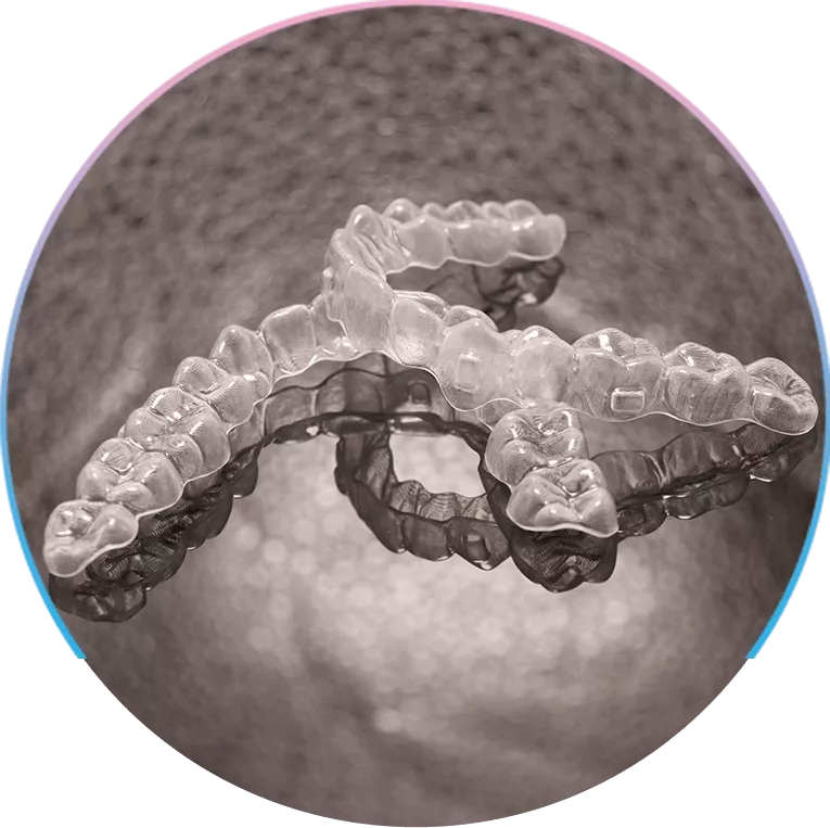 Convenient dental aligners that are easy to take on and off, ensuring minimal interference with daily activities and maintaining mouth cleanliness